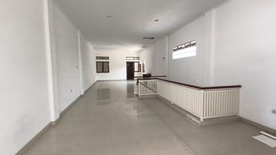 Ruko 2 Lantai Posisi Hook di Taman Kopo Indah 1 LT 150M² LB 275M²