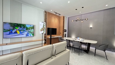 Penawaran Langka, rumah Mewah di Setra Duta, Bandung, LB 140m²