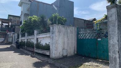 Rumah Mewah di Setra Duta, Bandung, 5 Kamar Tidur, LT 742m²