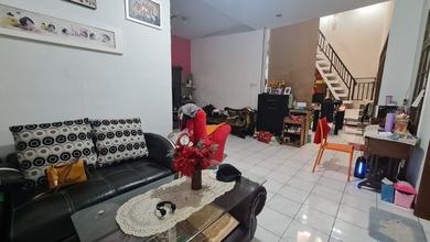 Kesempatan Rumah di Taman Kopo Indah, Bandung, LB 100m², Harga 1 Miliar
