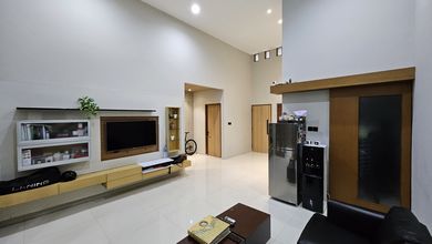 Dijual Rumah Siap Huni Di Taman Holis Indah Bandung.. Full Furnished Tinggal Bawa Koper