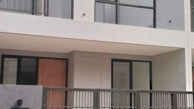 Rumah Mewah di Pasteur, Bandung, 4 Kamar Tidur, LT 138m²