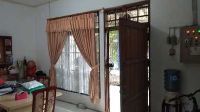 Kesempatan Rumah di Cimahi Selatan, Cimahi, LB 250m², Harga 1,8 Miliar