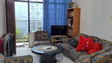 Rumah Dijual di Kopo, Bandung, LB 183m², Harga Terbaik!