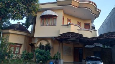 Kesempatan Eksklusif, rumah Mewah di Cirebon Kota, Cirebon, LB 298m²