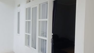 Kesempatan Rumah di Cibaduyut, Bandung, LB 80m², Harga 950 Juta