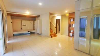 Hunian Elite di Kawasan Kota Baru Parahyangan, Bandung, LB 502m², Harga 8,2 Miliar