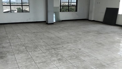 Gudang Plus Kantor Butuh Renov di Moc Toha