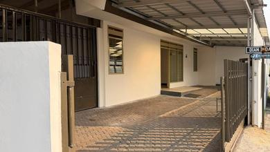 Rumah Dijual di Babakan Ciparay, Bandung, LB 100m², Harga Terbaik!