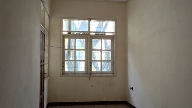 Disewakan Rumah Terjangkau di Kopo Permai, Bandung, LT 249m²