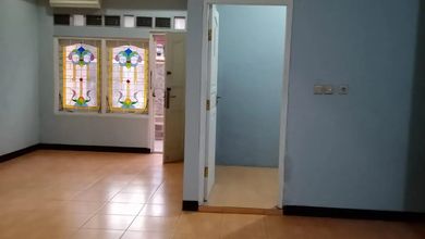 Rumah Siap Pakai di Kawasan Cibaduyut, Bandung, LT 105m²