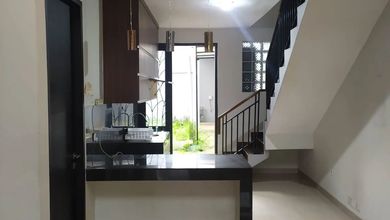 Jual Rumah Strategis di Kopo, Bandung - LT 146m²