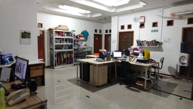 Kesempatan Eksklusif, rumah Prestisius di Kopo, Bandung, LB 690m²