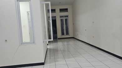 Rumah Sewa dengan Harga Terjangkau Kawasan Taman Kopo Indah