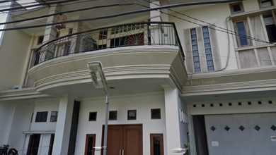 Penawaran Eksklusif, rumah Prestisius di Regol, Bandung, LB 500m²