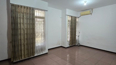Kesempatan Rumah di Kopo, Bandung, LB 173m², Harga 1,55 Miliar