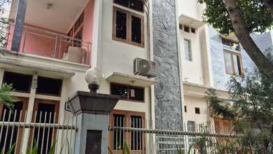 Hunian Elegan di Batununggal, Bandung, 6 KT, LT 227m²