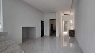 Rumah Favorit di Kopo Permai, Bandung, 3 KT, Harga 1,2 Miliar