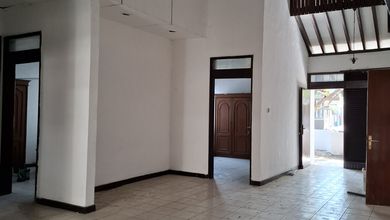 Kontrakan Murah di Kopo Permai, Bandung, 3 KT, Harga 52 Juta /tahun