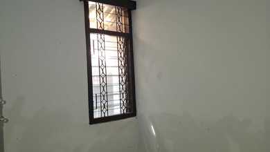Rumah Dijual di Kopo Permai, Bandung, LB 200m², Harga Kompetitif!