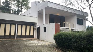 Rumah Sewaan Murah di Lembang, Bandung, 3 KT, Harga 95 Juta /tahun