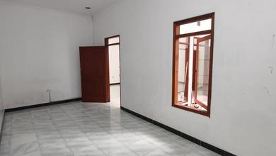 Hunian Favorit di Taman Kopo Indah, Bandung, 3 KT, Harga 1,7 Miliar