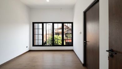 Properti Siap Huni di Area Antapani, Bandung, LT 112m²