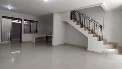 Ruko 2 Lt Siap Huni Lokasi Strategis Area Mekar Wangi, Bandung