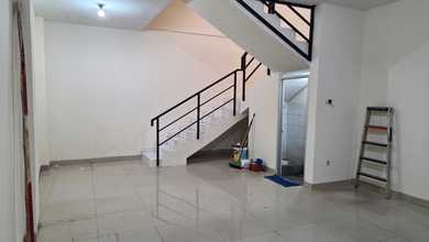 Ruko Siap Pakai lokasi strategis di Leuwi Panjang