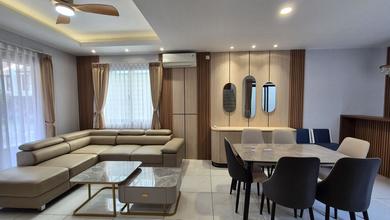 Hunian Mewah di Kota Baru Parahyangan, Bandung, 4 Kamar Tidur, LT 165m²