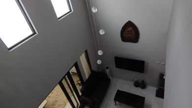 Rumah Elegan di Ciwaruga, Bandung, 3 Kamar Tidur, LT 156m²