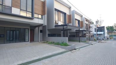 Rumah Idaman di Pondok Hijau, Bandung, 3 KT, Harga 2,25 Miliar