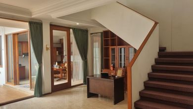 Dijual rumah Premium di Ciwaruga, Bandung - LT 404m²