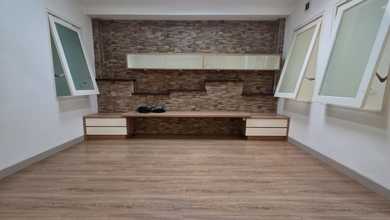 For Sale rumah Eksklusif di Bojongloa Kidul, Bandung - LT 180m²