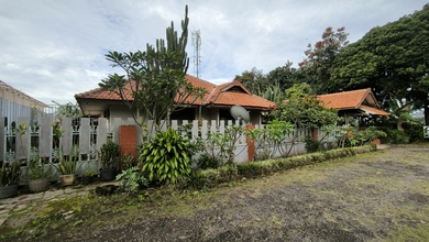 Rumah Mewah di Lembang, Bandung Barat, 4 Kamar Tidur, LT 771m²