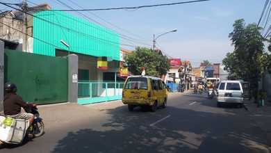 Ruang Usaha 2 Lantai Di Tengah Kota Caringin Siap Pakai