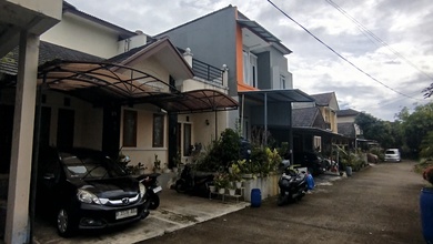 Rumah Dijual di Sariwangi, Bandung, LB 240m², Harga Terbaik!