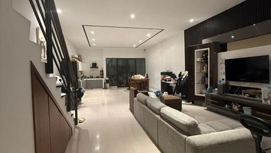 Jual Rumah Nyaman di Setra Duta, Bandung - LT 144m²