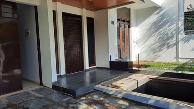 Dijual rumah Eksklusif di Batununggal, Bandung - LT 180m²