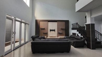Rumah Area Luxury Batununggal, Bandung - Harga Menarik 3,95 Miliar