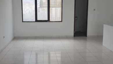 Dsewakan Ruko 2 Lantai, Bagus dan Siap Pakai di Komplek Batununggal, Bandung