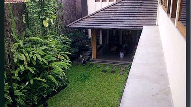 Rumah Mewah di Dago, Bandung, 7 Kamar Tidur, LT 748m²