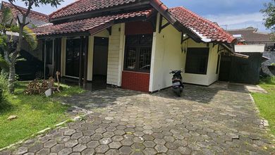Rumah Sewaan Murah di Antapani, Bandung, 5 KT, Harga 90 Juta /tahun