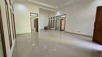 Penawaran Langka, rumah Prestisius di BKR, Bandung, LB 222m²
