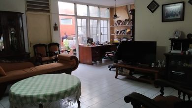 Promo Rumah di Antapani, Bandung, LB 180m², Harga 2,5 Miliar
