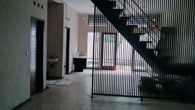 Rumah Sewa Nyaman Lokasi Burangrang, Bandung, LB 275m²