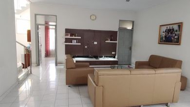 Penawaran Langka, rumah Mewah di Pajajaran, Bandung, LB 473m²