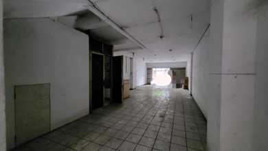 Rumah Mewah di Kawasan Ciateul, Bandung, LB 313m², Harga 3 Miliar