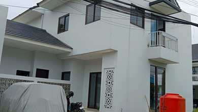 Hunian Elite di Kawasan Antapani, Bandung, LB 140m², Harga 2,65 Miliar