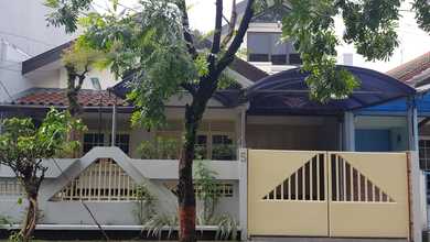 Jual Rumah Eksklusif LT 200 m2 di Regol, Bandung